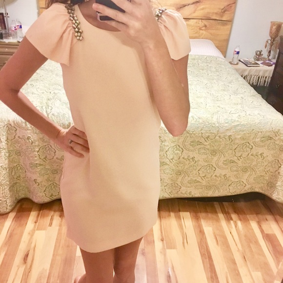 Dresses & Skirts - Peach dress